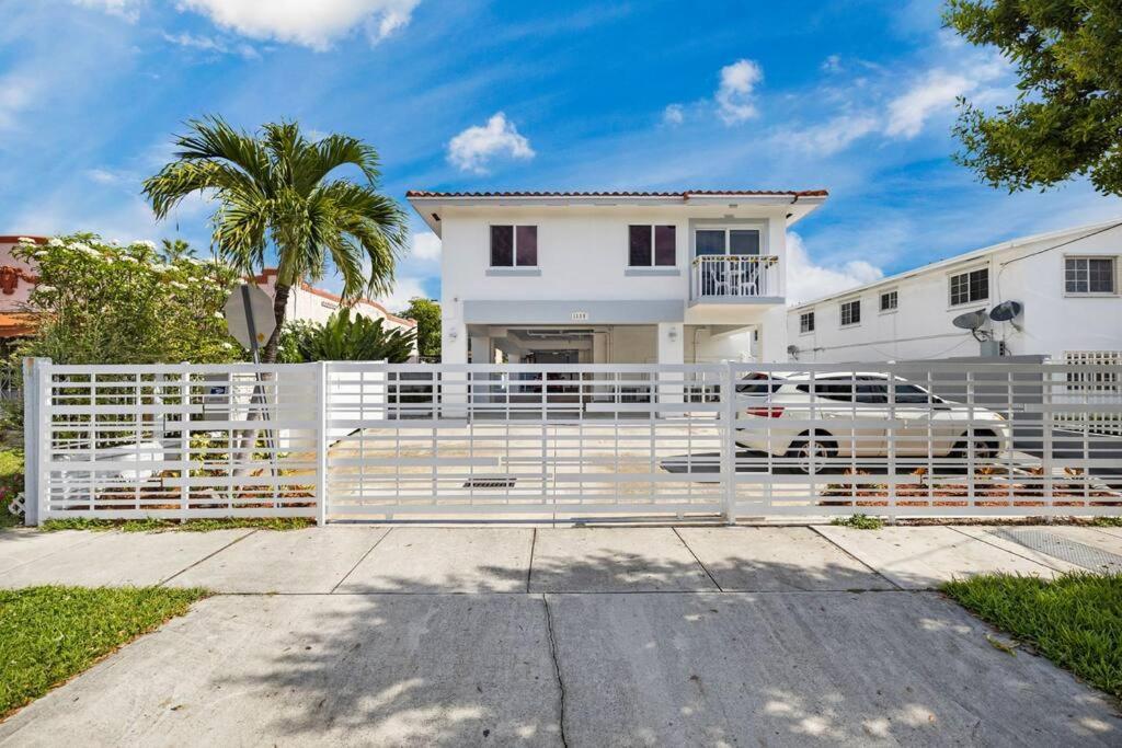Beautiful Apartment In The Heart Of Miami Apt 8 Luaran gambar